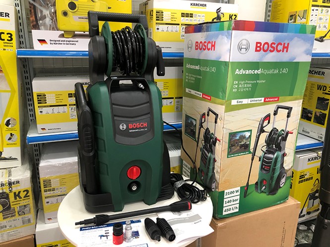 Máy phun xịt rửa cao áp Advanced Aquatak 140 Máy phun xịt rửa cao áp Advanced Aquatak 140