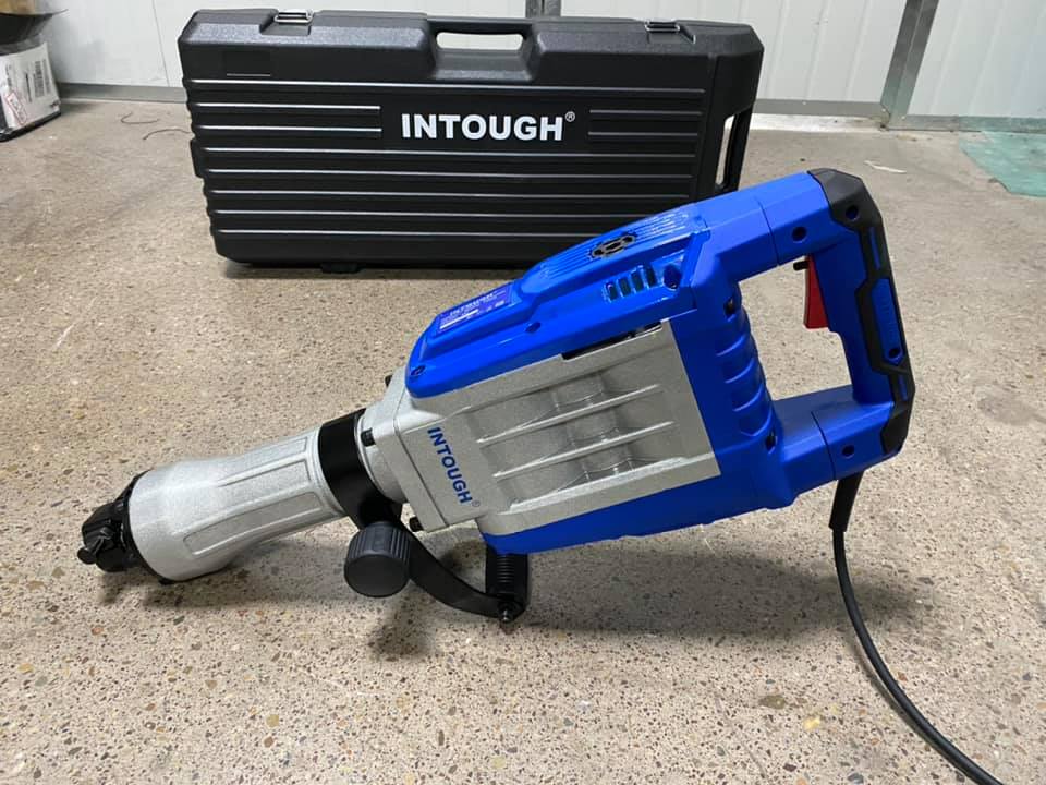 Máy đục bê tông Intough G1305H Máy đục bê tông Intough G1305H