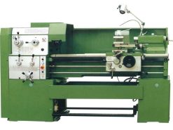 Máy tiện CD6240B