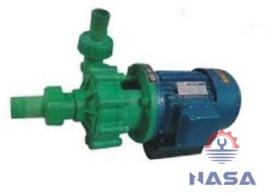 32-1 Bơm hóa chất đầu nhựa giá rẻ 32FP-11D