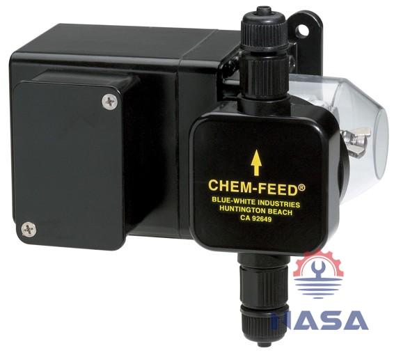 blue-white-c600p-2 Bơm định lượng hóa chất Blue White C630P